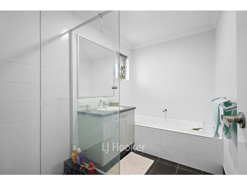 29 Pluto Drive, Australind WA 6233