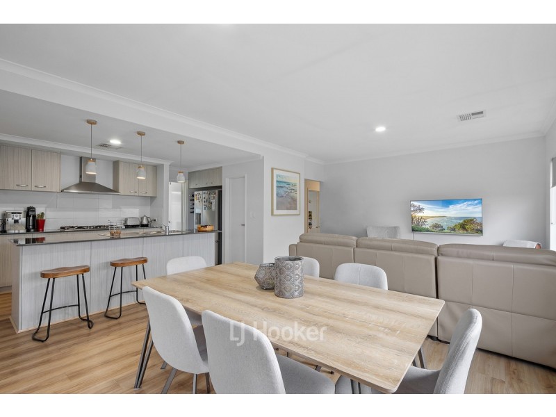 29 Pluto Drive, Australind WA 6233