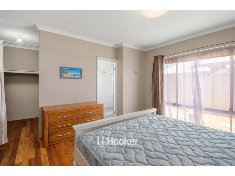 30 Grandite Fairway, Australind WA 6233