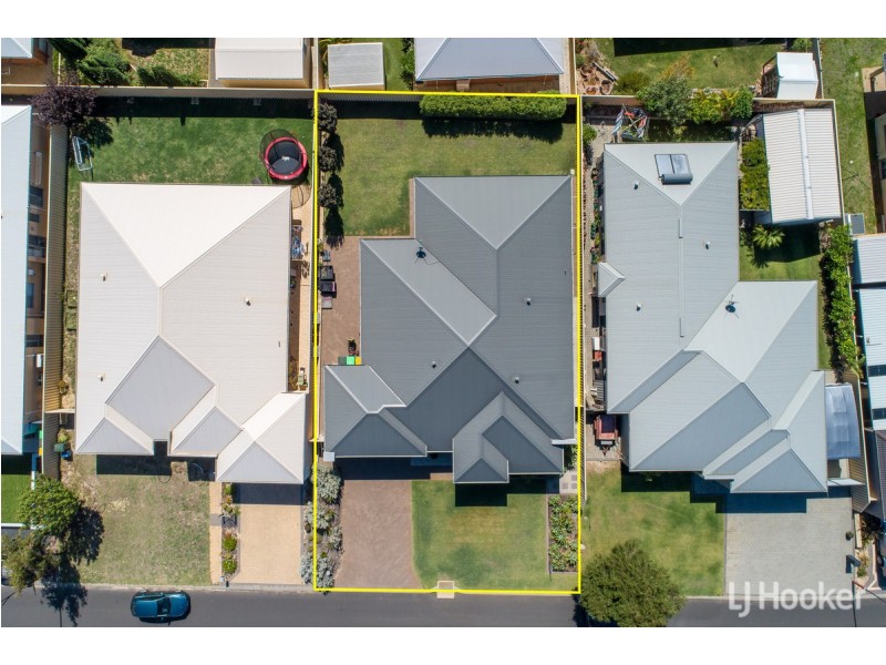 25 Rodondo Street, Dalyellup WA 6230