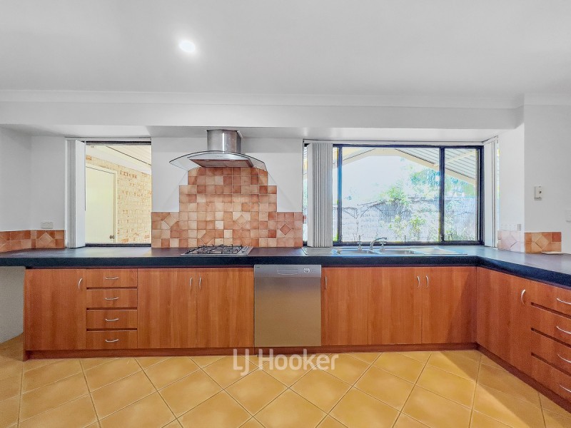 16 Wandoo Road, Dalyellup WA 6230