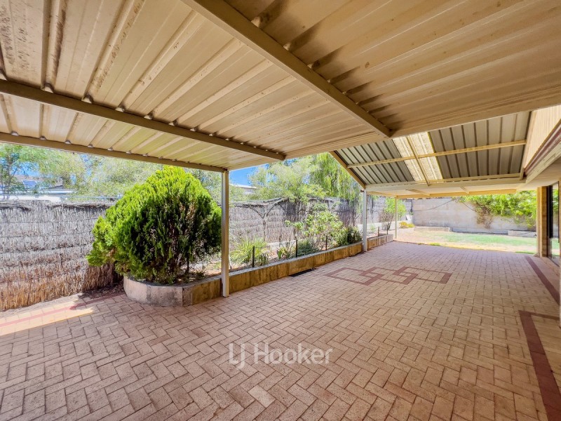 16 Wandoo Road, Dalyellup WA 6230
