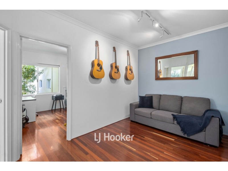 24 Treloar Road, Stirling Estate WA 6271