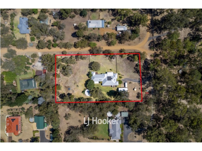 24 Treloar Road, Stirling Estate WA 6271