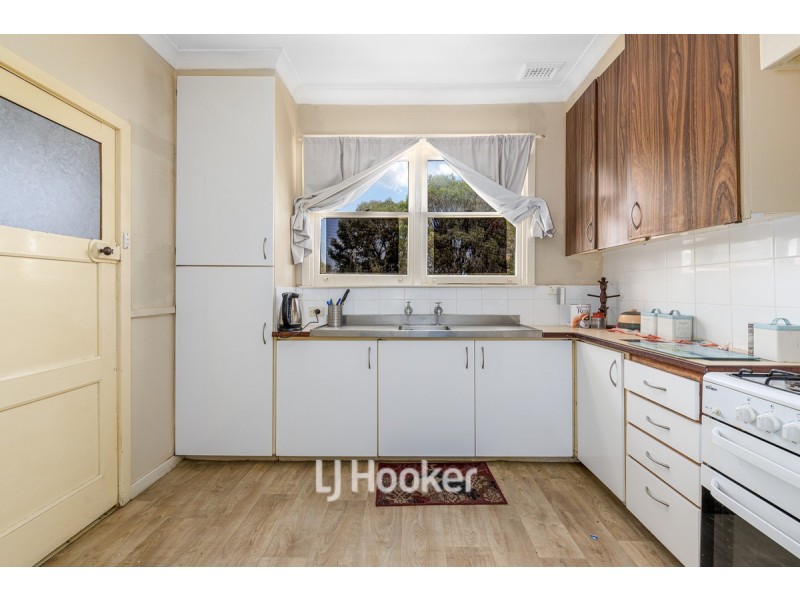 13 Cable Street, Collie WA 6225