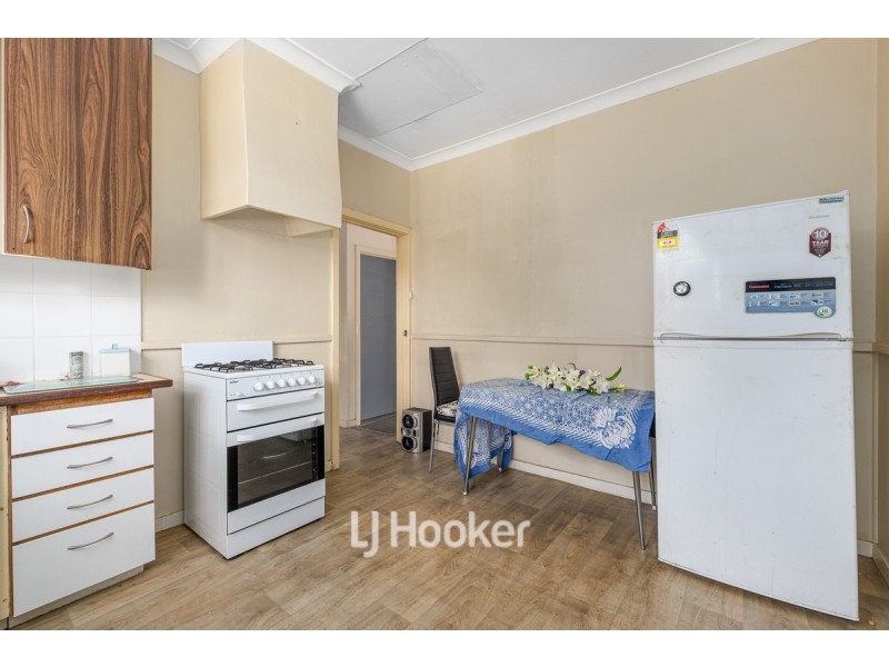 13 Cable Street, Collie WA 6225