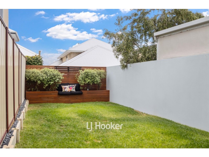 1/11 Marlston Drive, Bunbury WA 6230