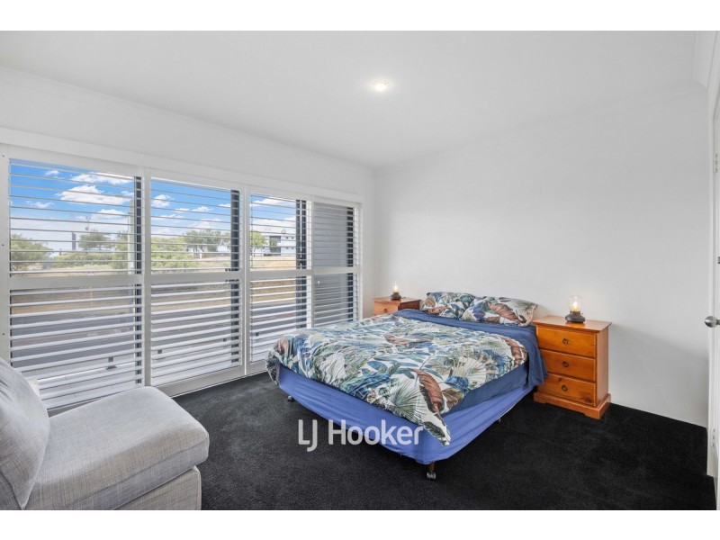 1/11 Marlston Drive, Bunbury WA 6230