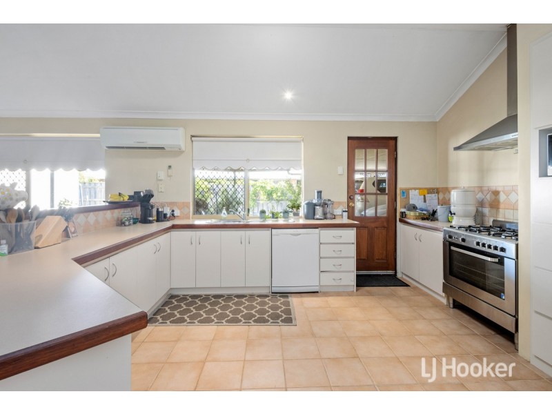 18 Burleigh Drive, Australind WA 6233