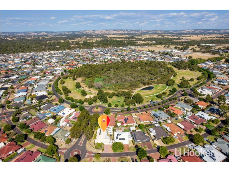 18 Burleigh Drive, Australind WA 6233