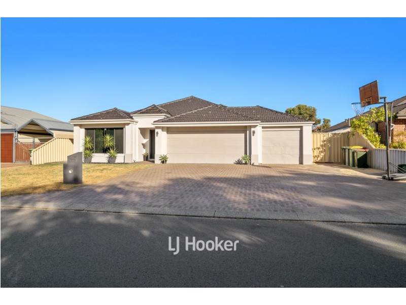 17 Chamberlain Grove, Millbridge WA 6232