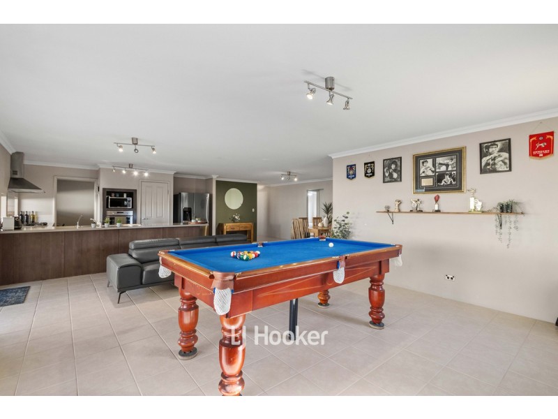 17 Chamberlain Grove, Millbridge WA 6232