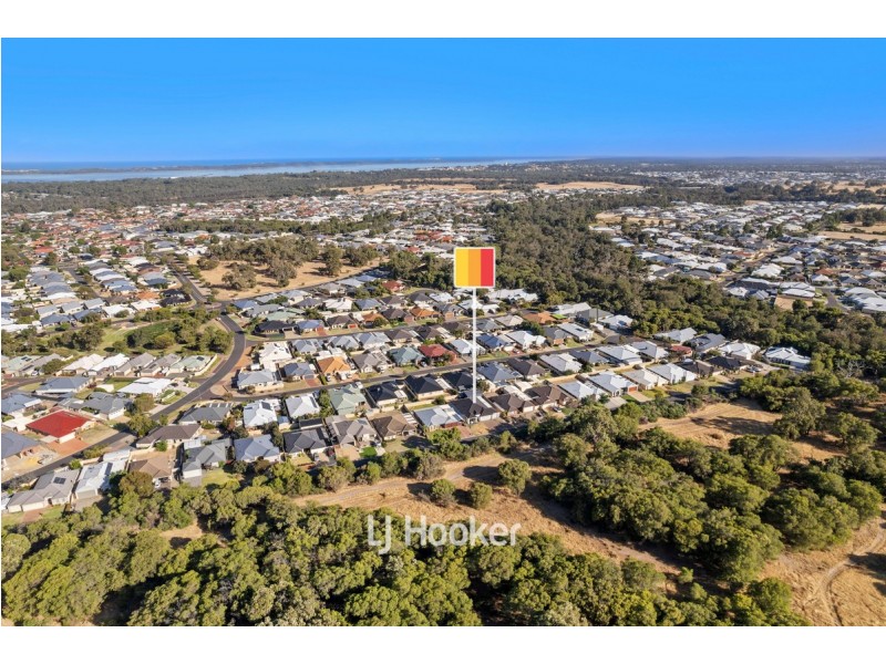 17 Chamberlain Grove, Millbridge WA 6232