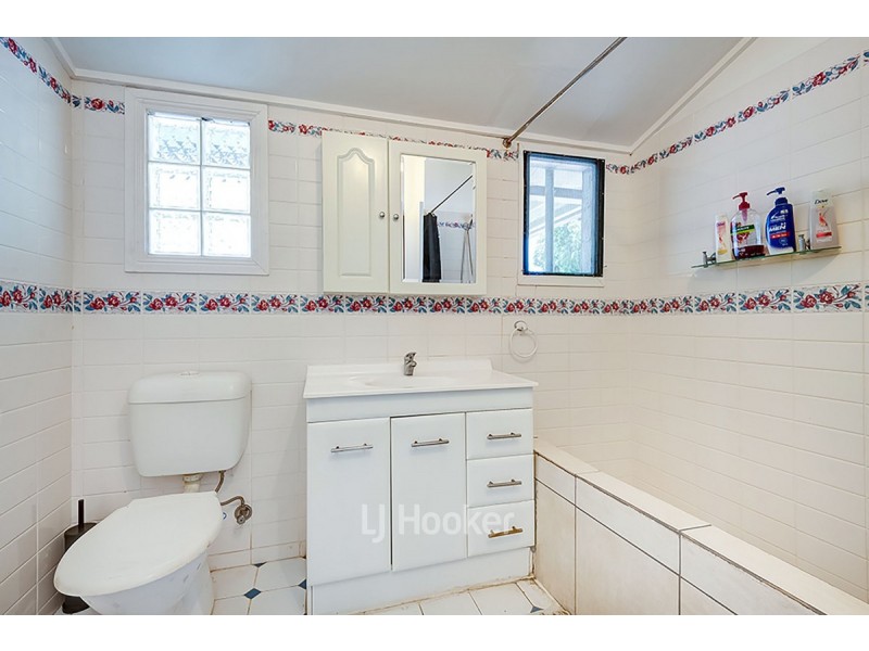 56 Wisbey Street, Carey Park WA 6230