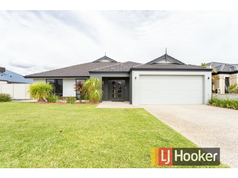 11 Tanzanite Road, Australind WA 6233