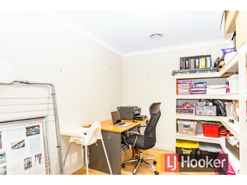 11 Tanzanite Road, Australind WA 6233