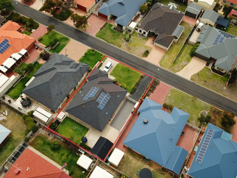 11 Tanzanite Road, Australind WA 6233