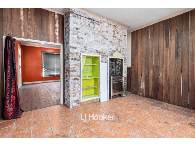 6 Bunbury Street, Collie WA 6225