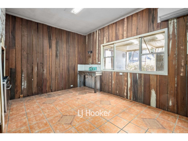 6 Bunbury Street, Collie WA 6225