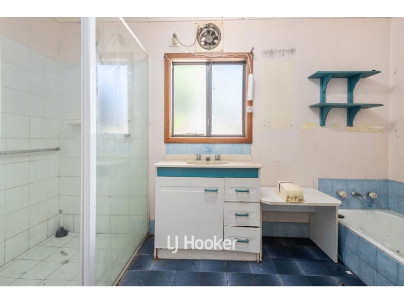 6 Bunbury Street, Collie WA 6225