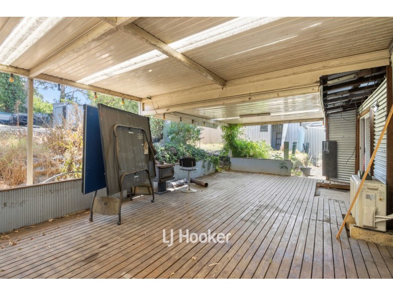 6 Bunbury Street, Collie WA 6225