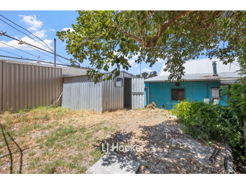 6 Bunbury Street, Collie WA 6225