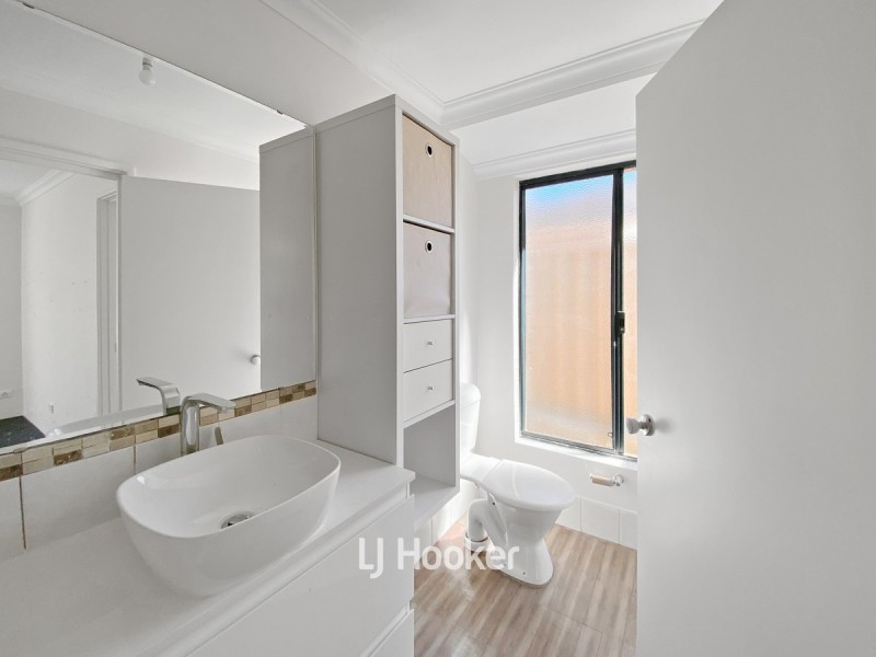 10 Howitt Way, Dalyellup WA 6230