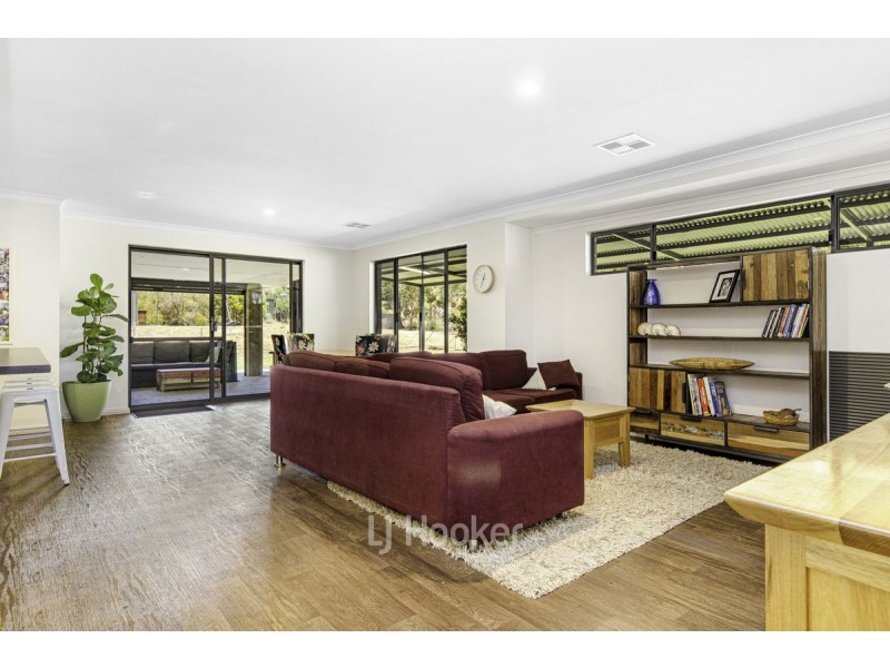 692 Collie Preston Road, Preston Settlement WA 6225