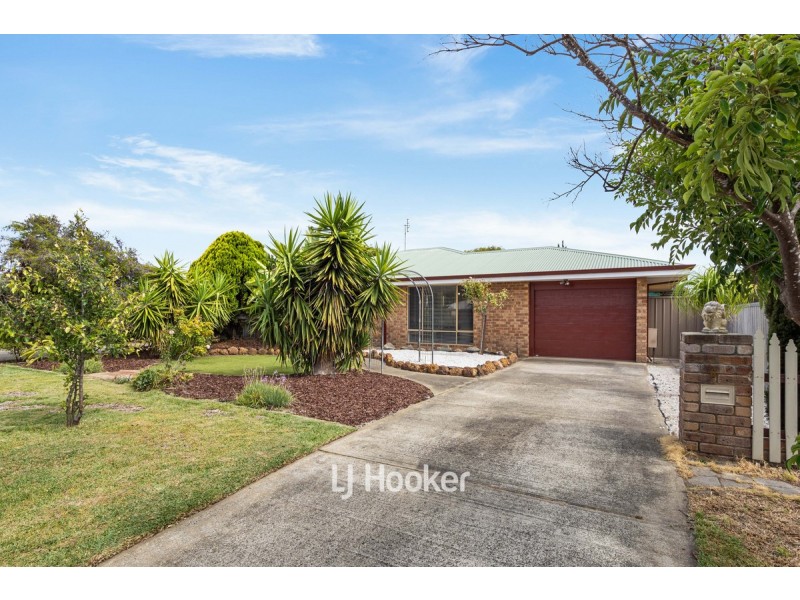 6 Hamilton Way, West Busselton WA 6280