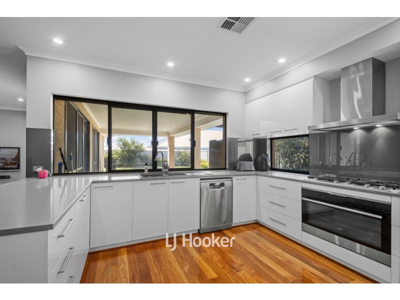 28 Pegasus Drive, Australind WA 6233