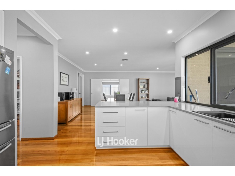 28 Pegasus Drive, Australind WA 6233