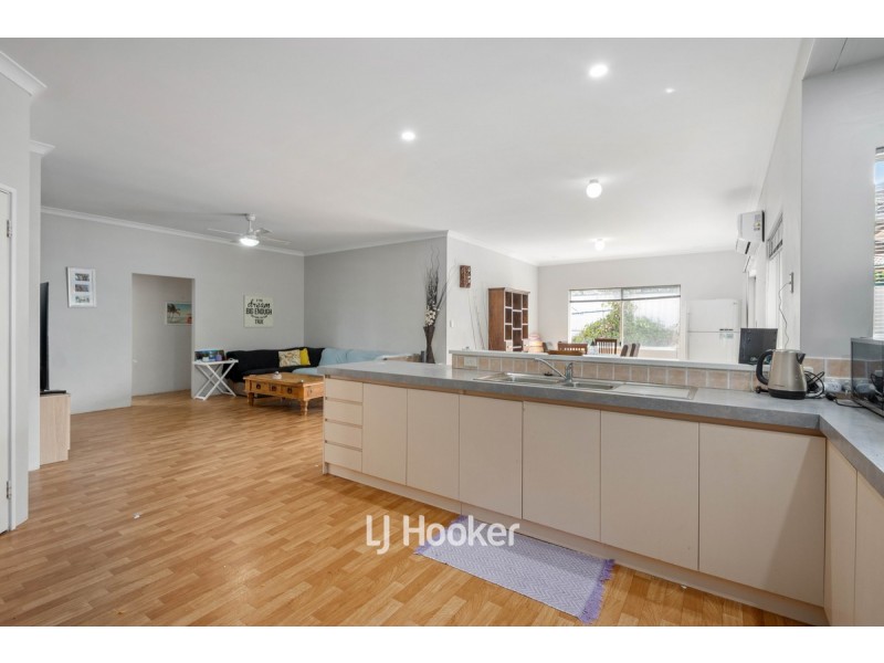 5 Lucien Place, Australind WA 6233