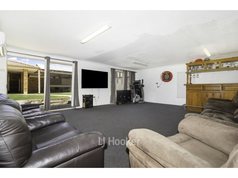 9 Shannon Way, Collie WA 6225