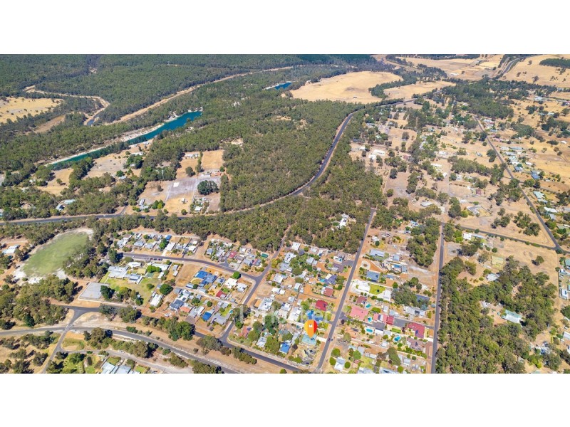 2 Hope Street, Allanson WA 6225