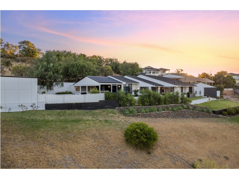 21 Elizabeth Crescent, South Bunbury WA 6230