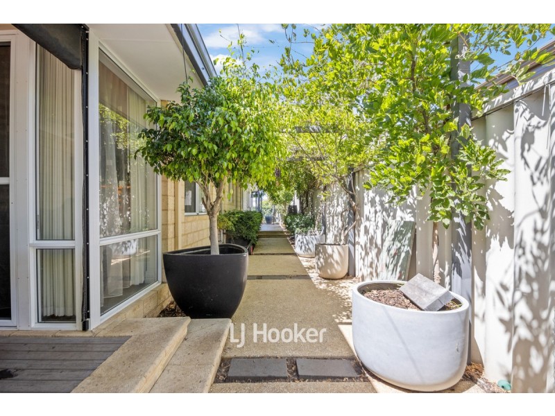 9 Matisse Way, Yalyalup WA 6280