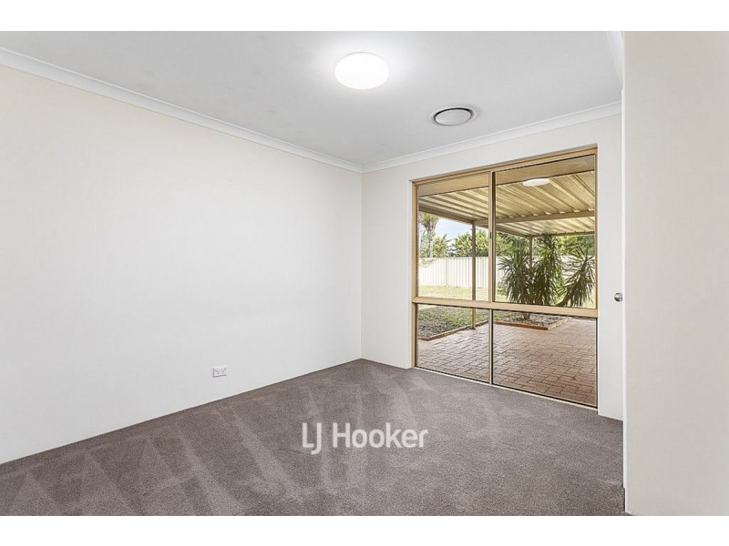 14 Hawkins Drive, Gelorup WA 6230