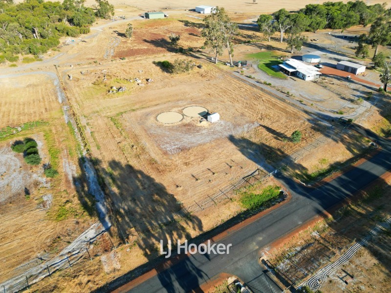 109 Holland Loop, Crooked Brook WA 6236