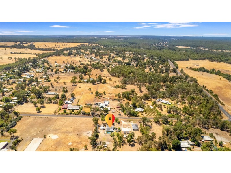 33 Rose Road, Allanson WA 6225