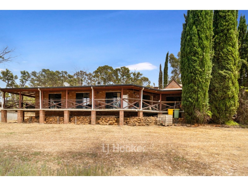 708 Yourdamung Road, Palmer WA 6225