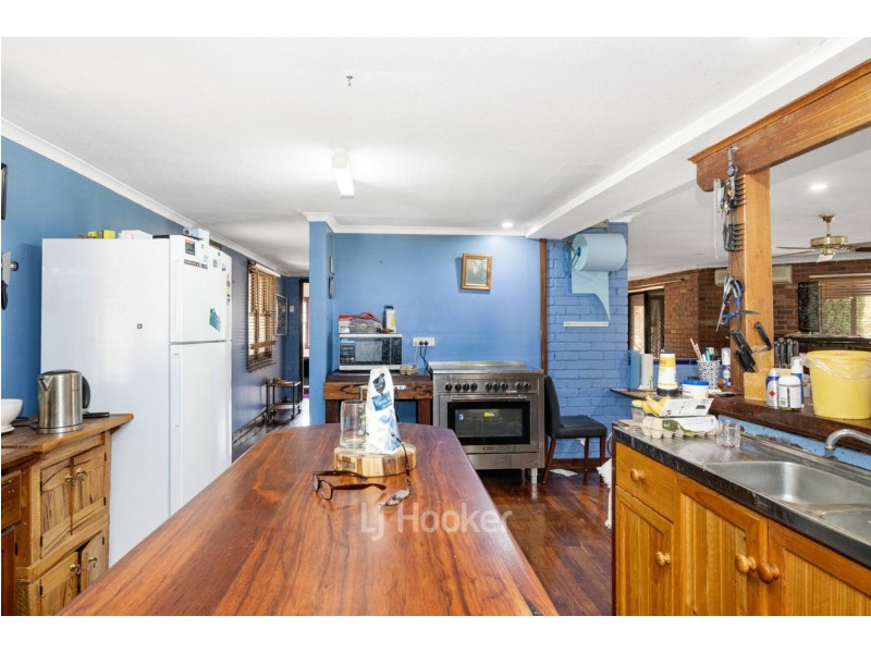 708 Yourdamung Road, Palmer WA 6225