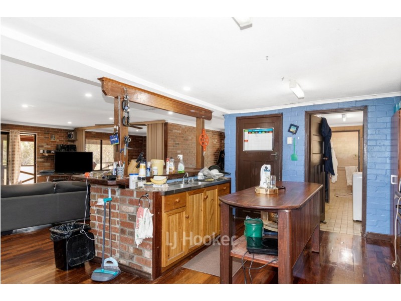 708 Yourdamung Road, Palmer WA 6225