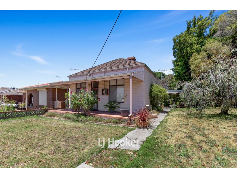 43 Roberts Street, Collie WA 6225