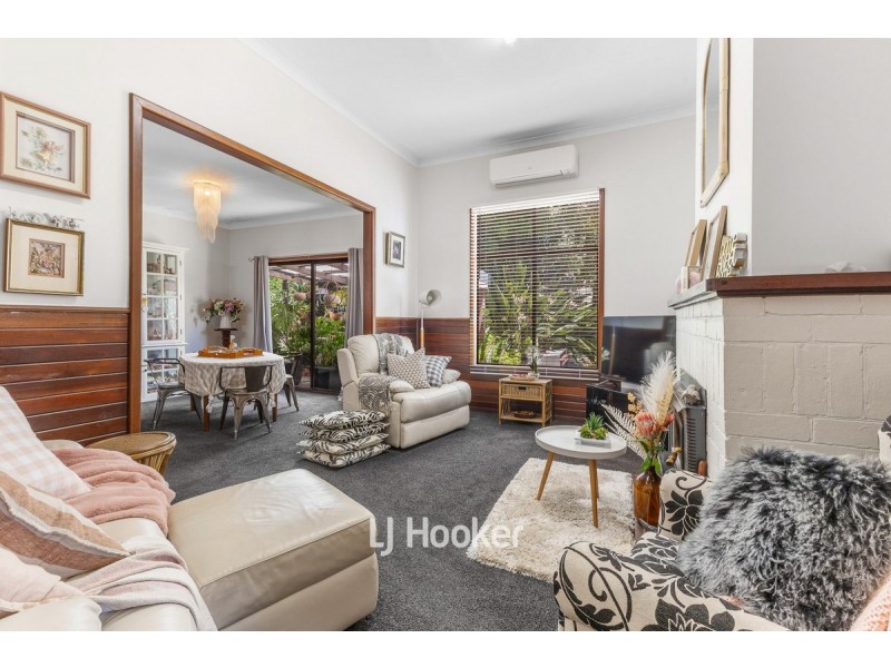 43 Roberts Street, Collie WA 6225