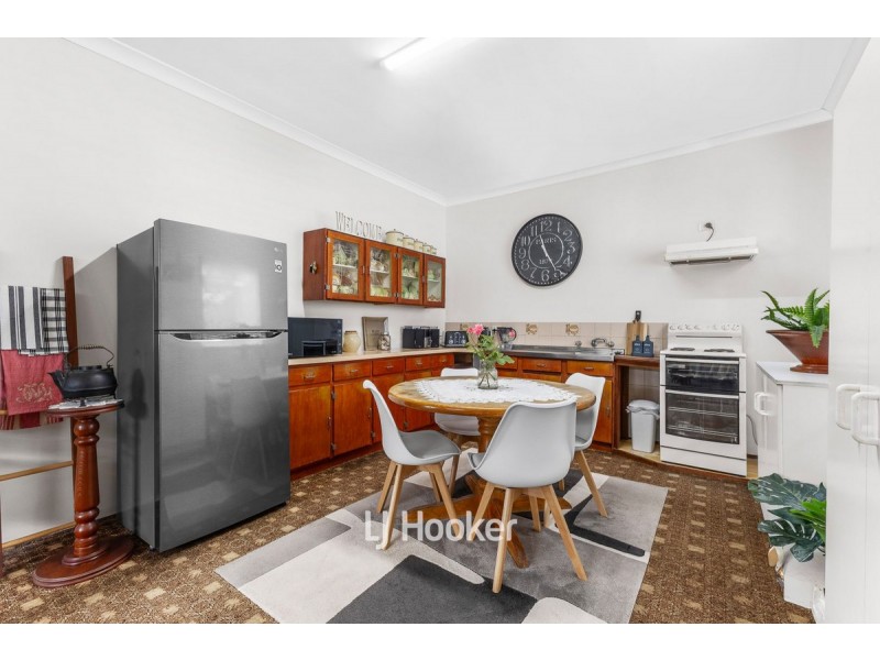 43 Roberts Street, Collie WA 6225