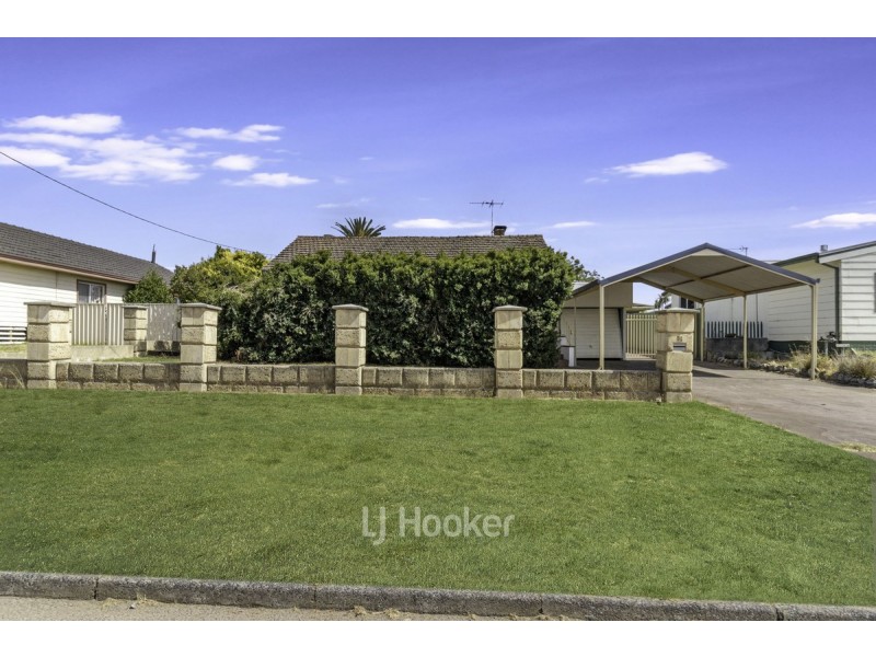 51 Bucktin Street, Collie WA 6225