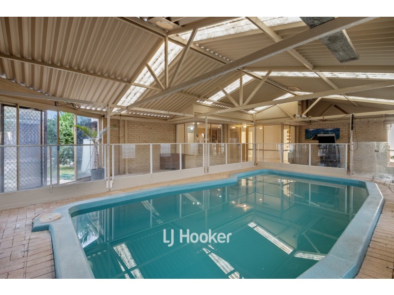 8 Batavia Place, Australind WA 6233