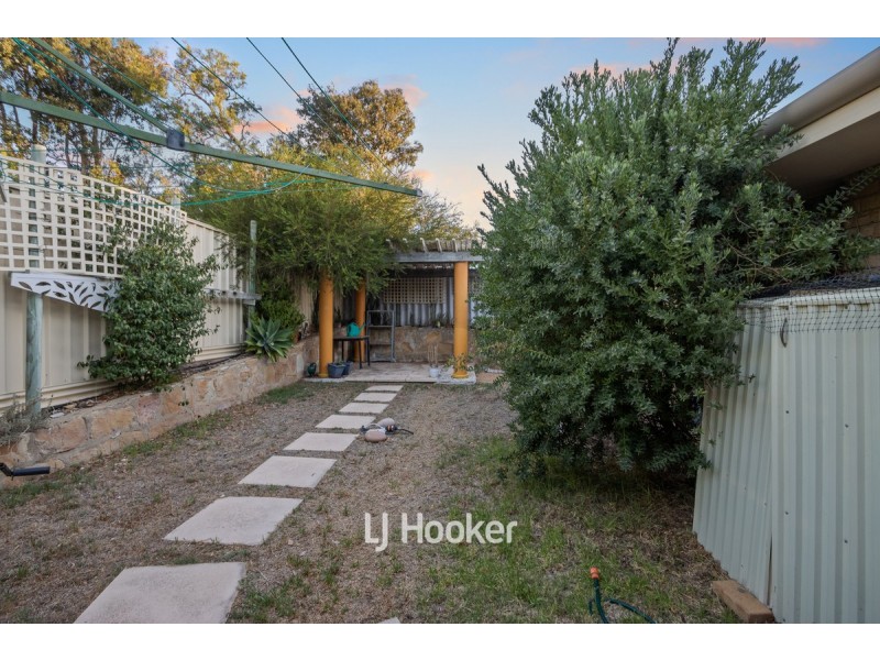 8 Batavia Place, Australind WA 6233