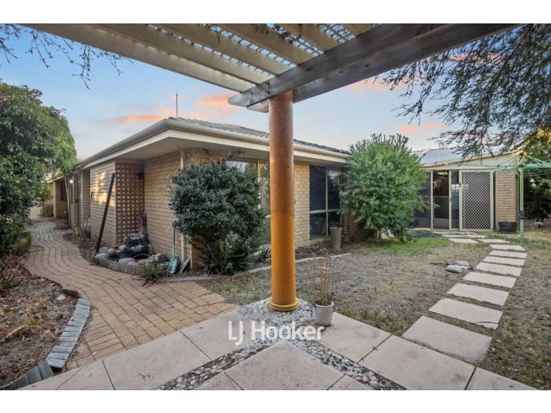 8 Batavia Place, Australind WA 6233
