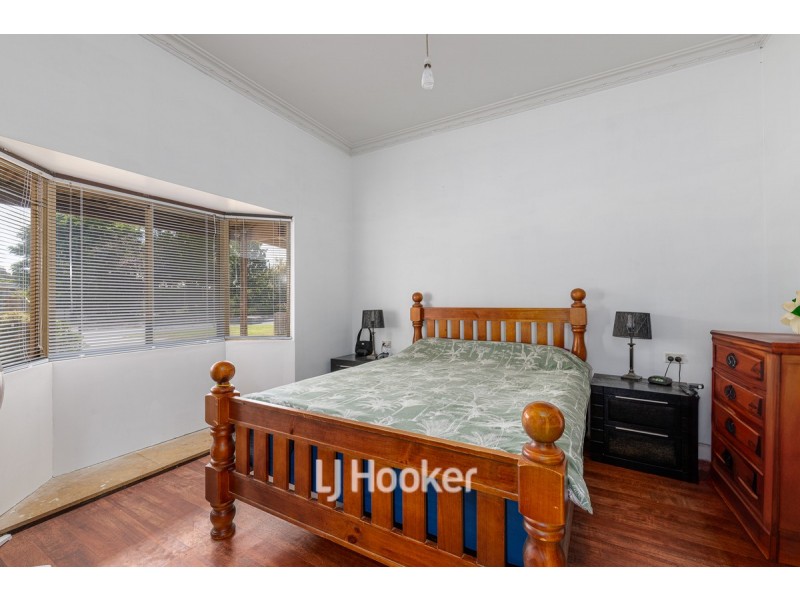 7 Clarke Street, Burekup WA 6227